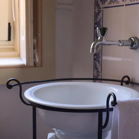 Pensao Jose Hortas 홈스테이 *